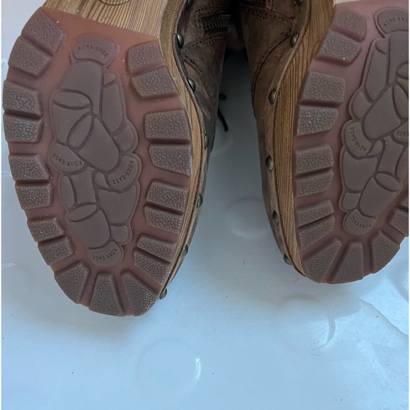 Kirk-Ease Sherborn Platform Bootie  size 7 - Picture 9 of 10